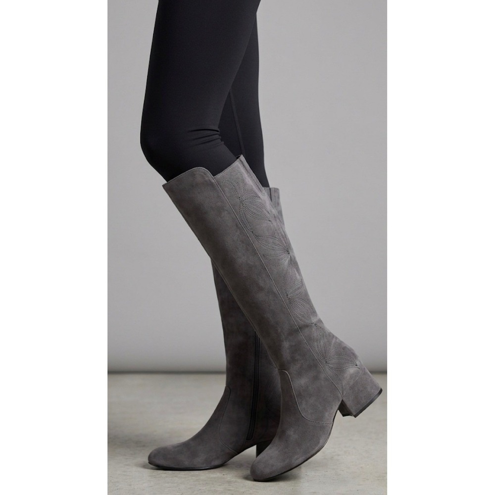 Marc Fisher LTD Grey Suede Embroidered Over The Knee Boots Block Heel Size 7M - Picture 1 of 8